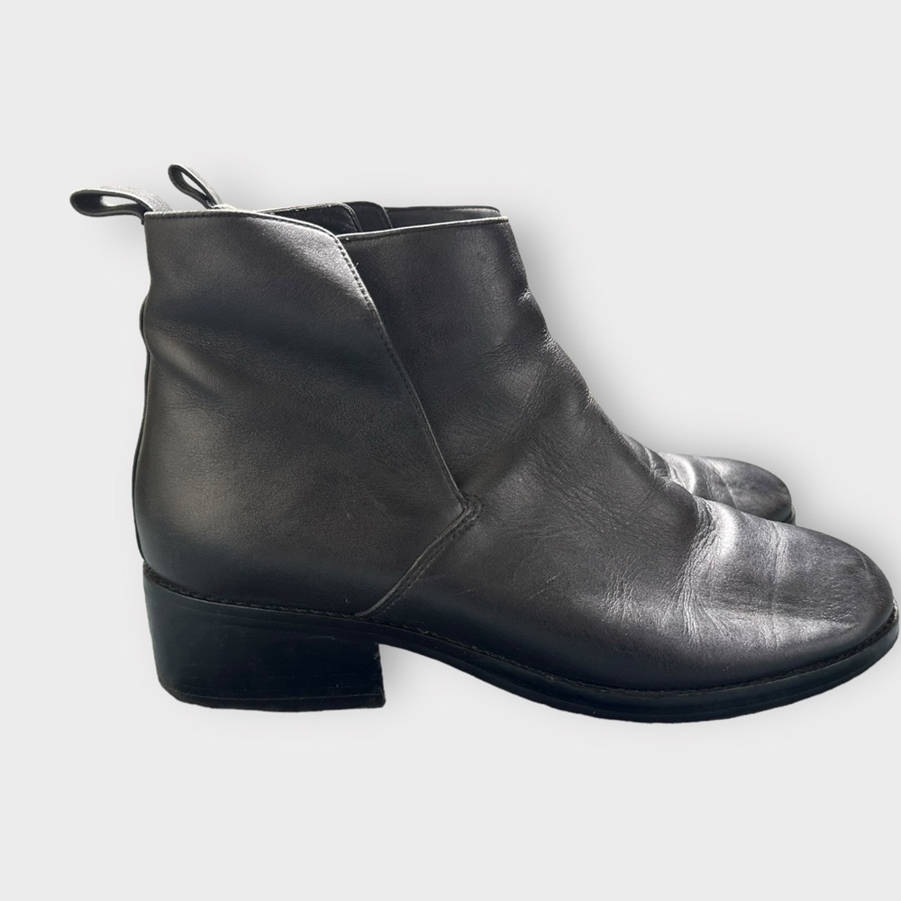 Cole Haan black leather ankle boots